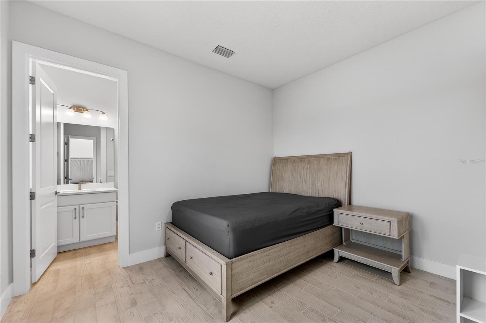 5917 CAT CLAW LN — photo 16