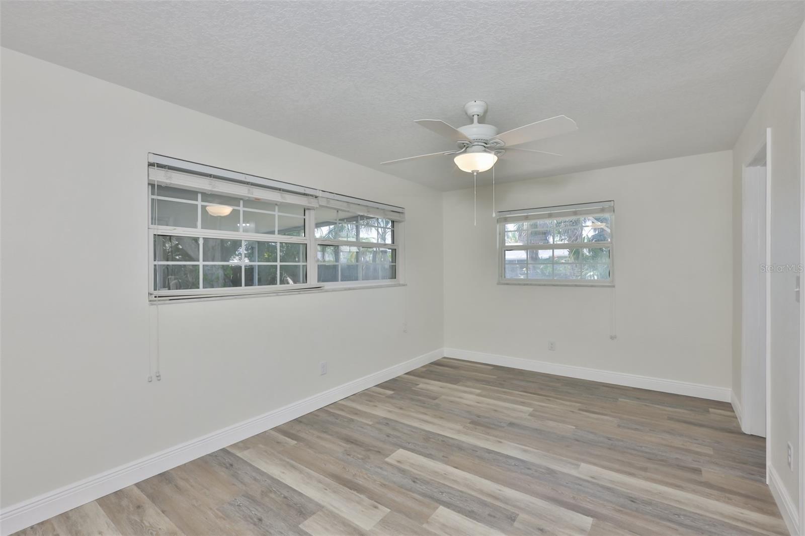 8410 LAVA PL — photo 28