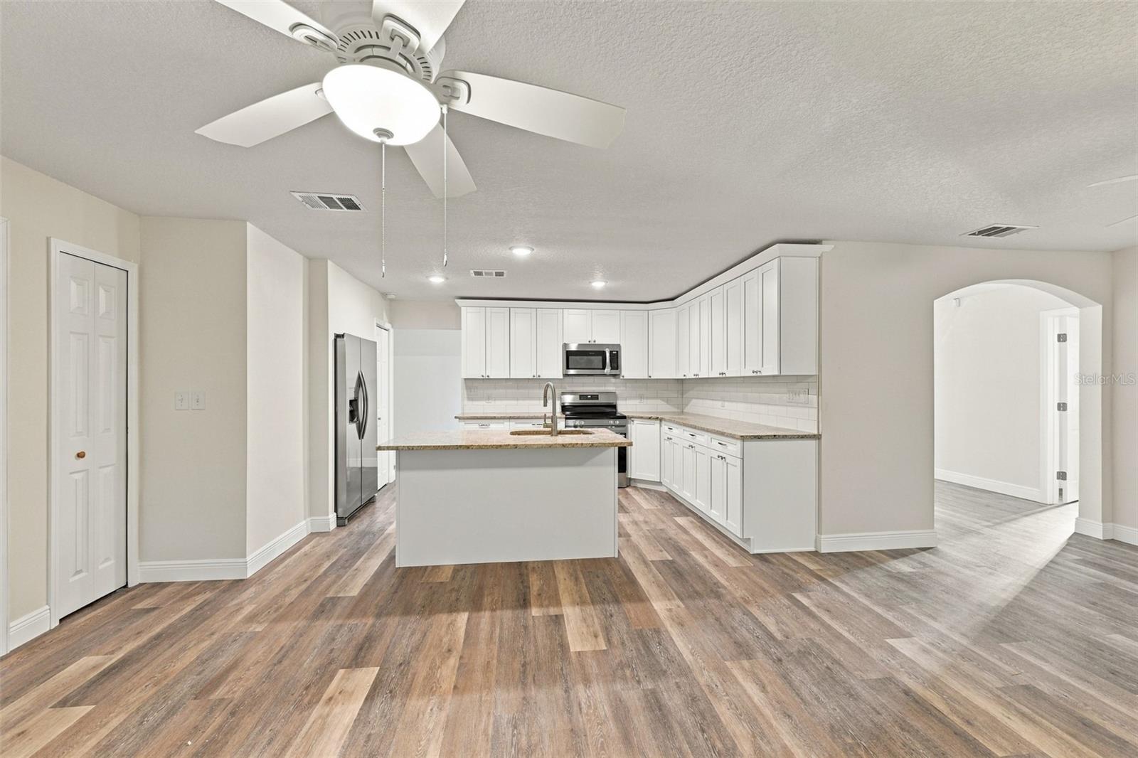 8410 LAVA PL — photo 12