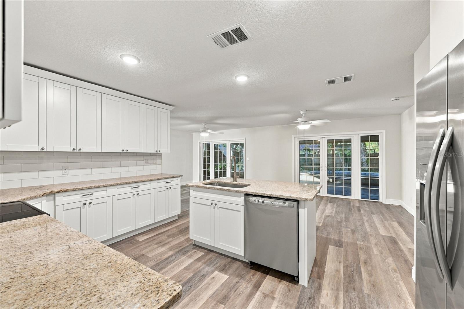 8410 LAVA PL — photo 13
