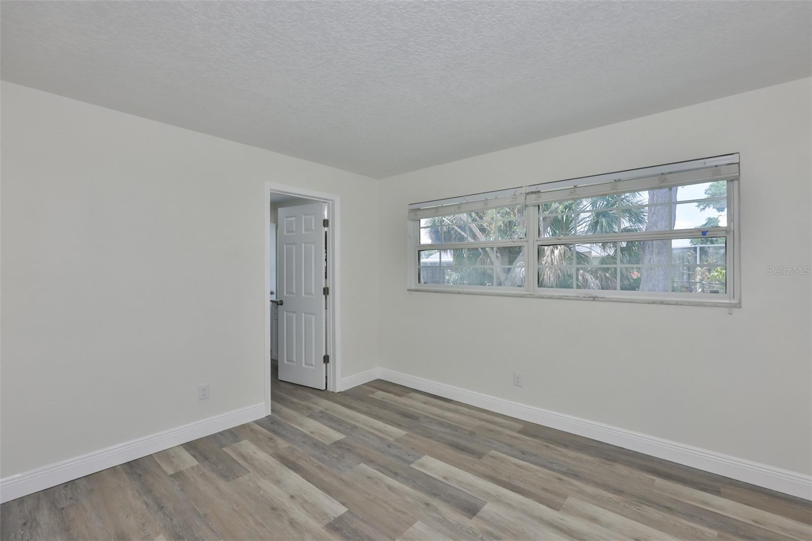 8410 LAVA PL — photo 34