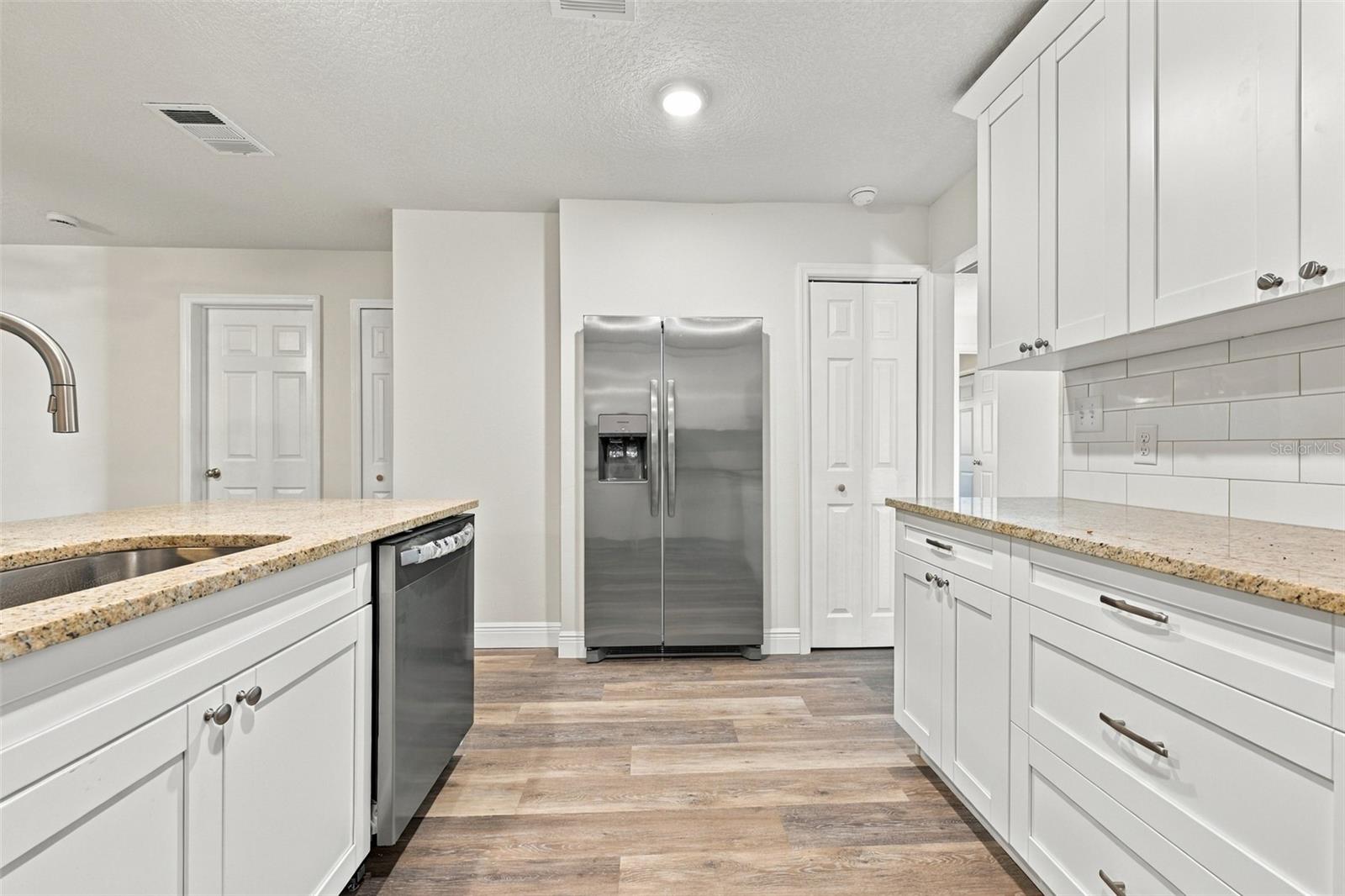 8410 LAVA PL — photo 15