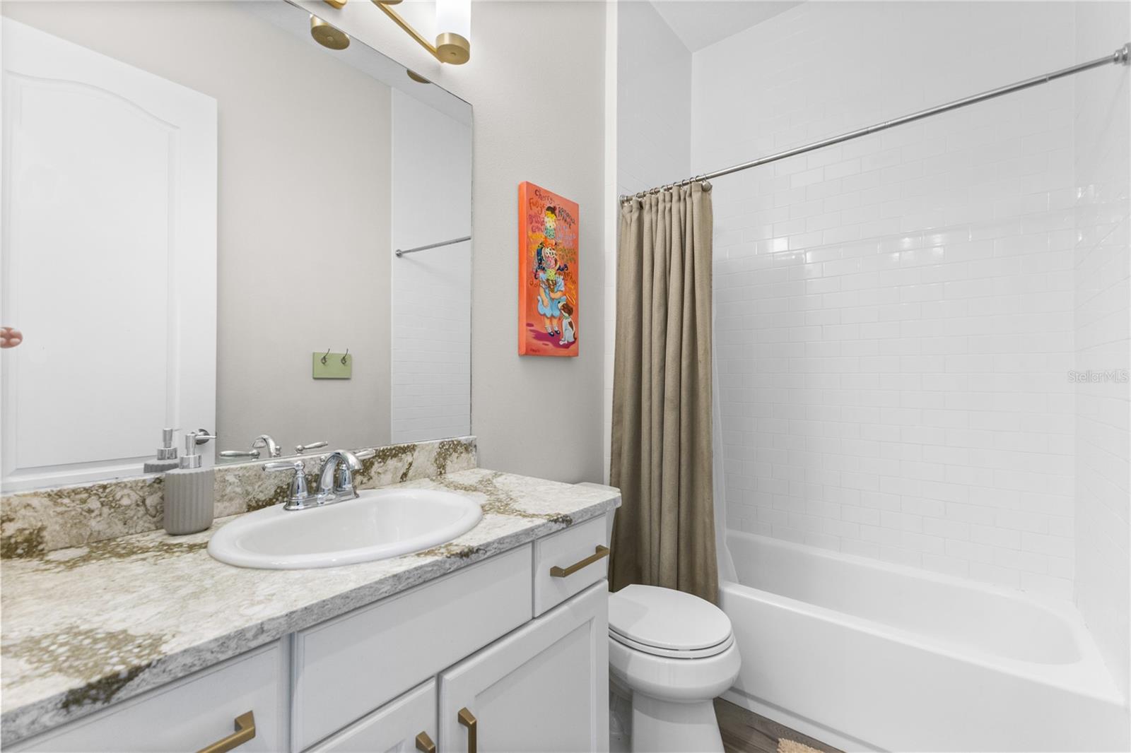 4645 ANTRIM DR — photo 19