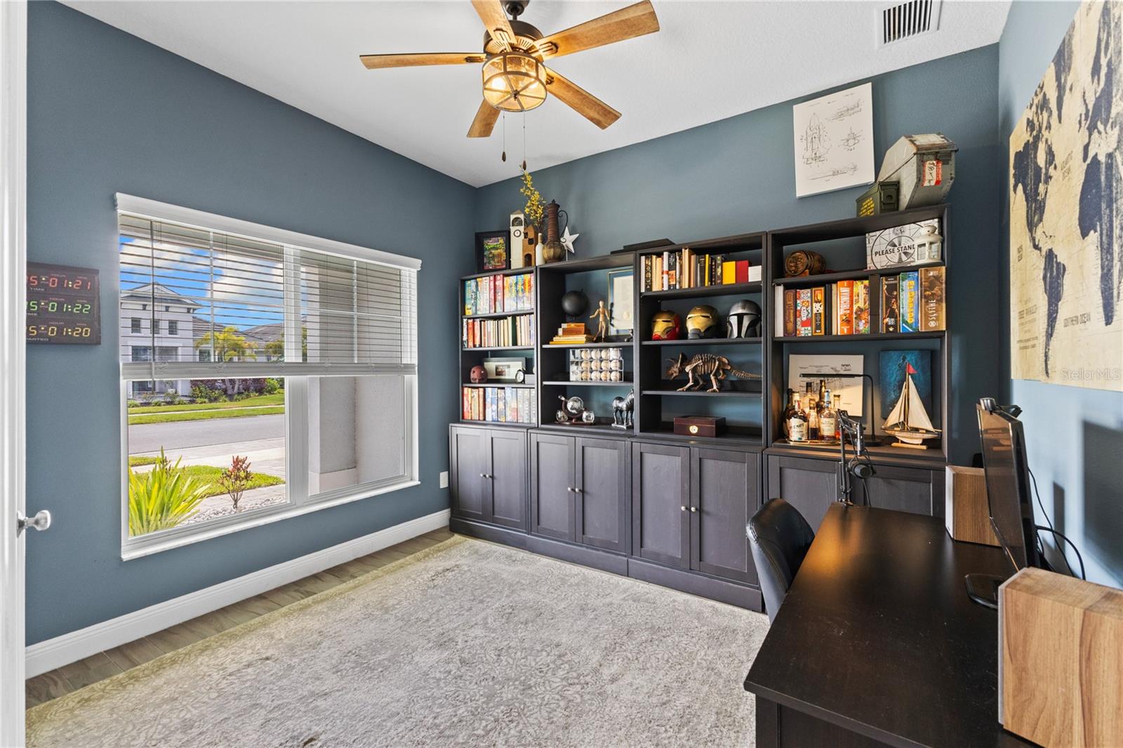 4645 ANTRIM DR — photo 17