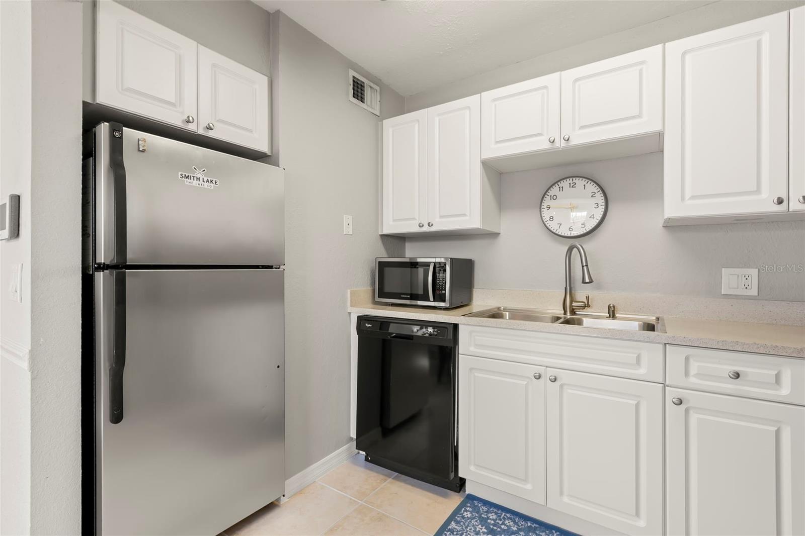 13762 ORANGE SUNSET DR #102 — photo 11