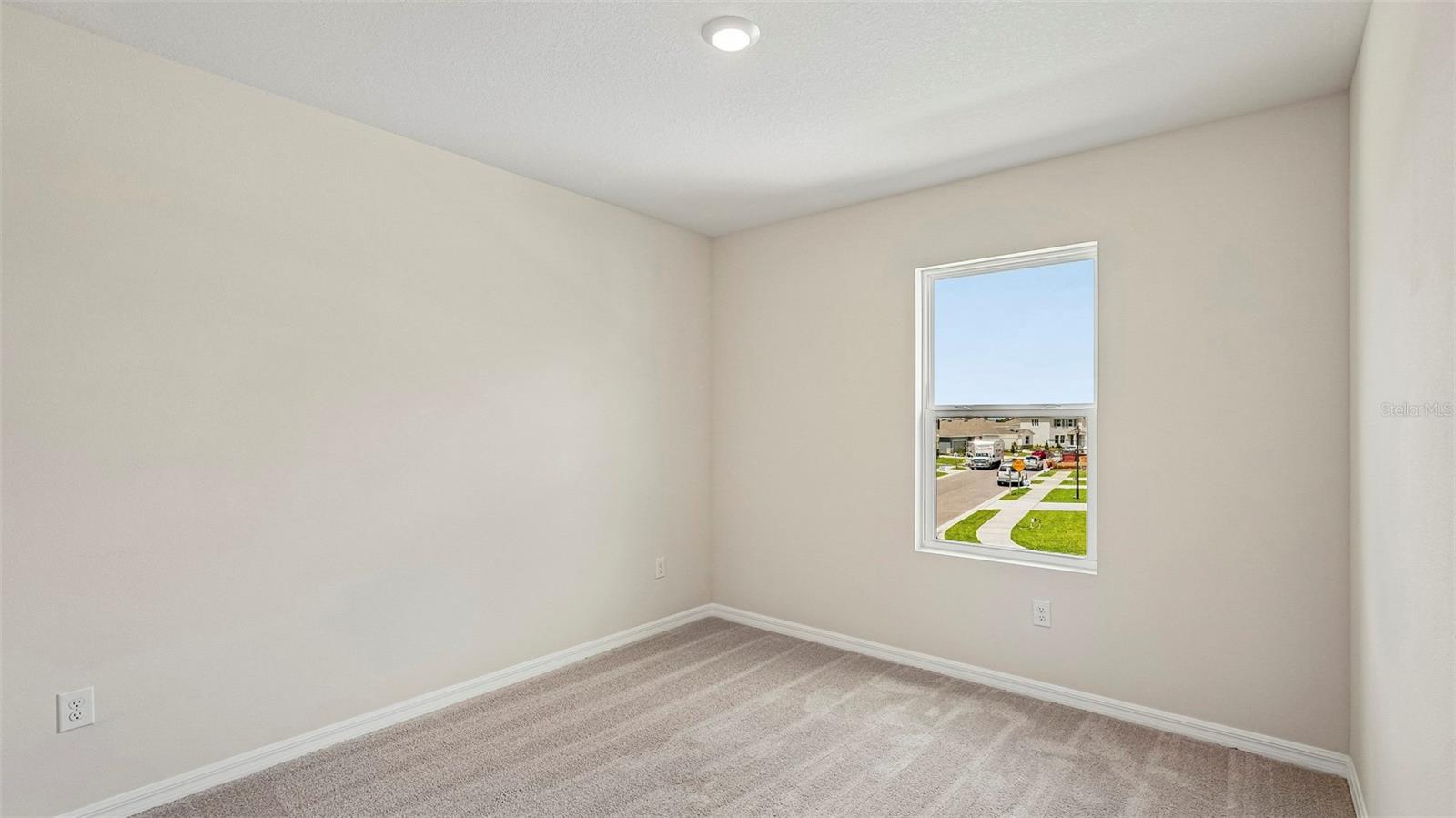 5432 SILVER MOONLIGHT DR — photo 34