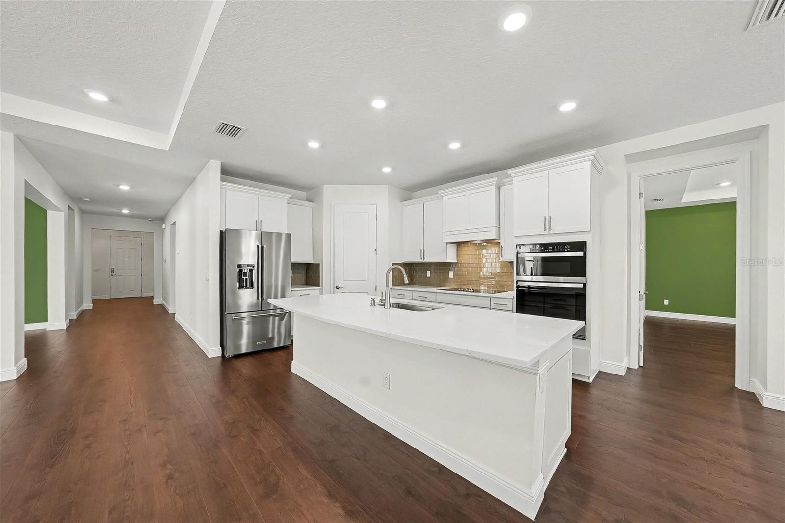 23231 SCAGLIONE DR — photo 18