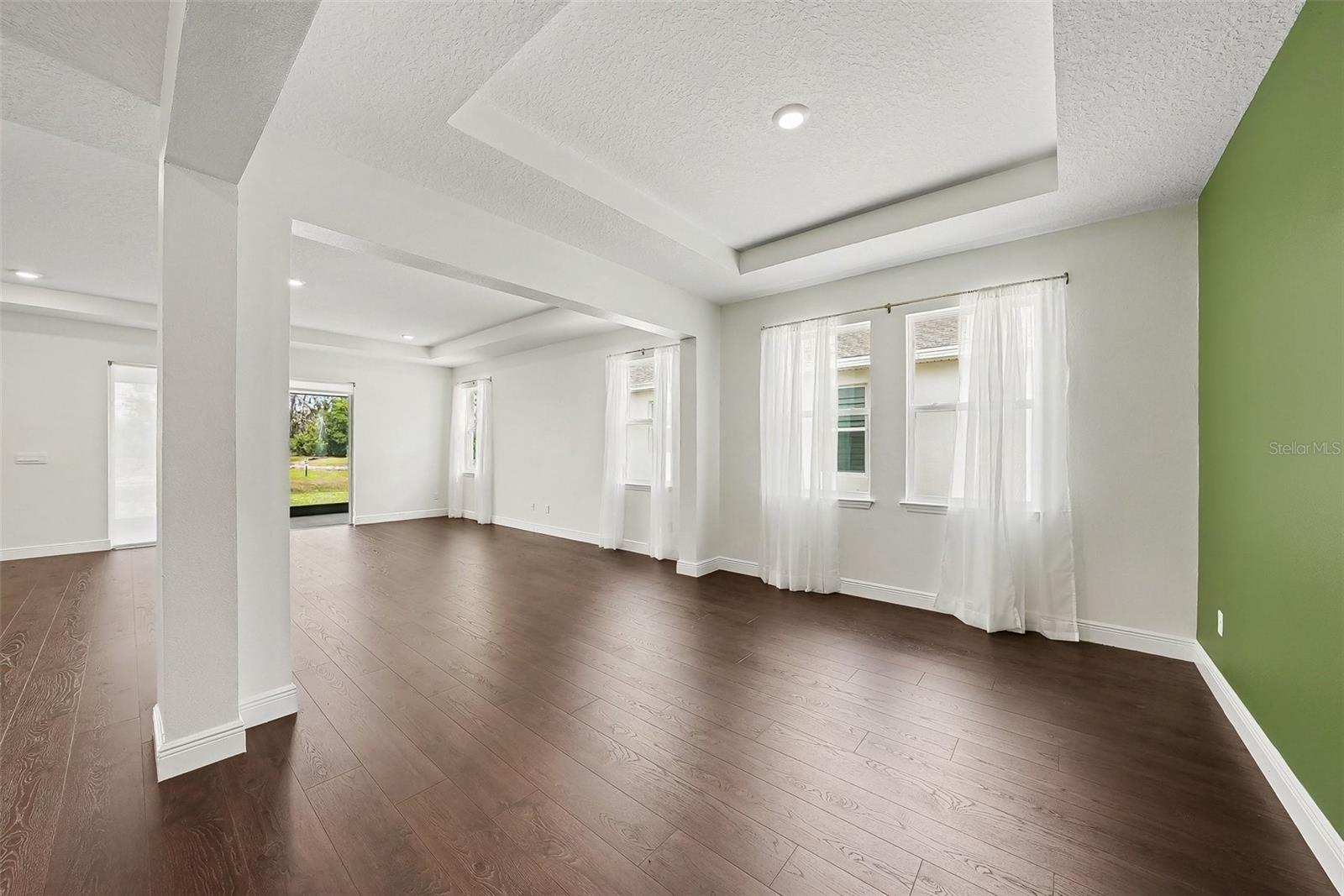 23231 SCAGLIONE DR — photo 9