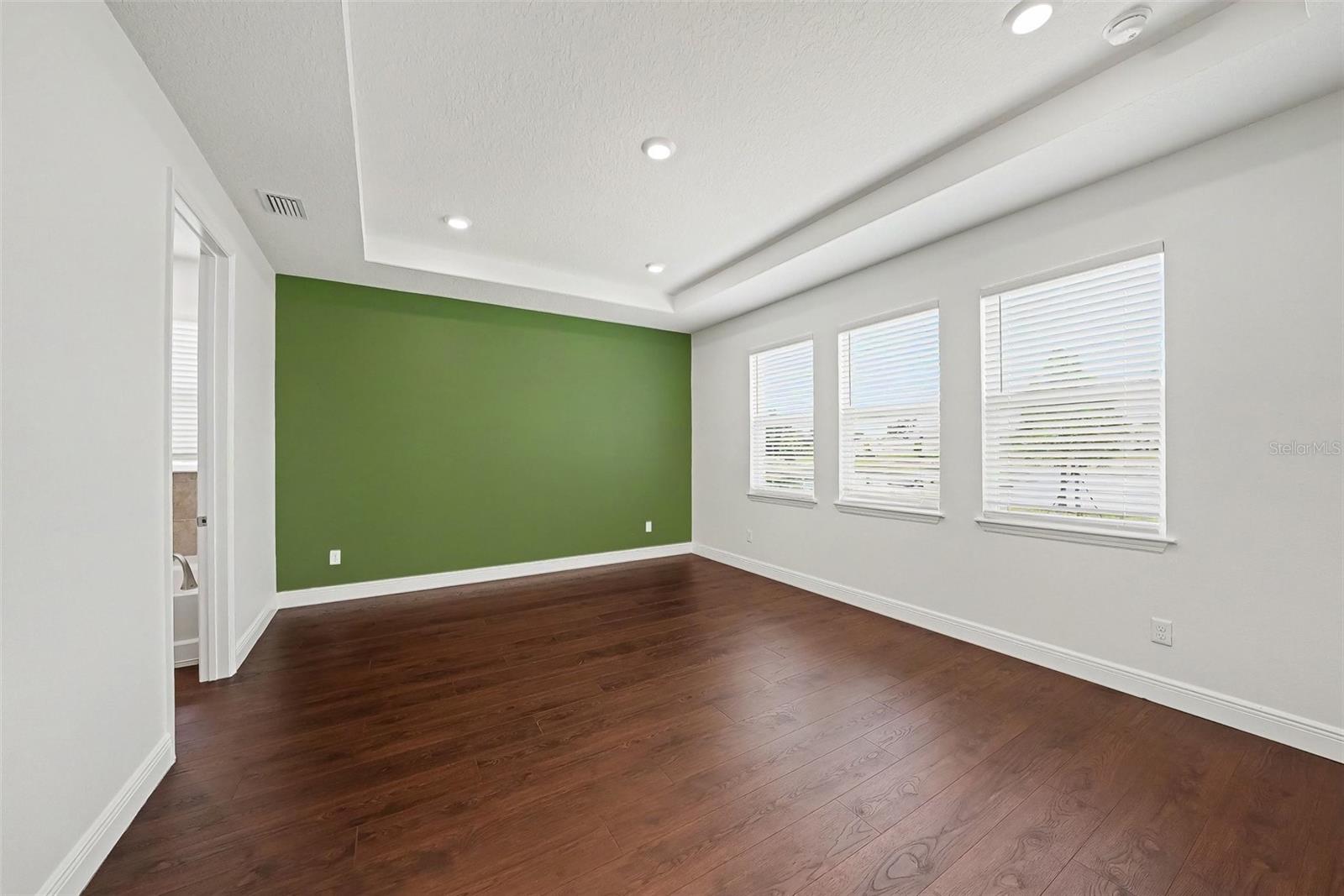 23231 SCAGLIONE DR — photo 11