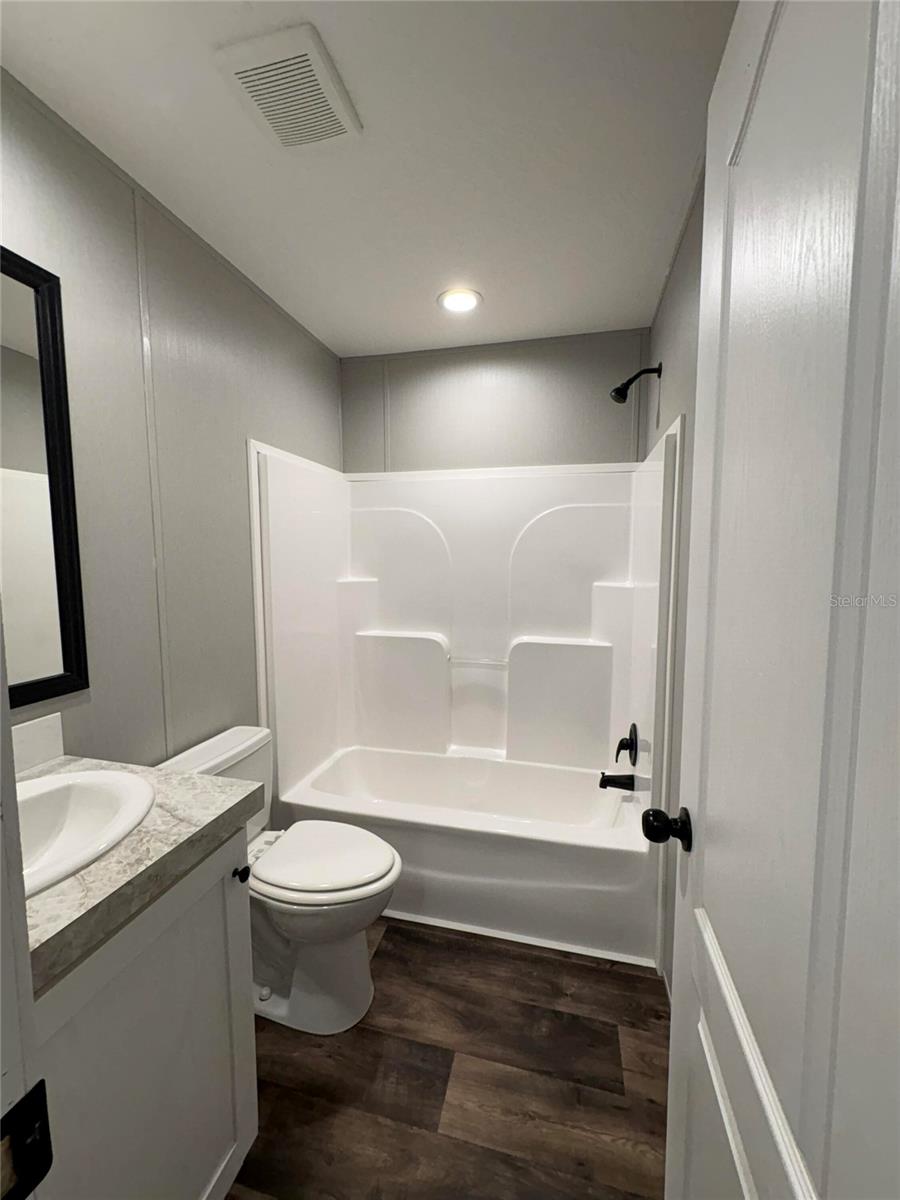6615 BANDURA AVE — photo 15