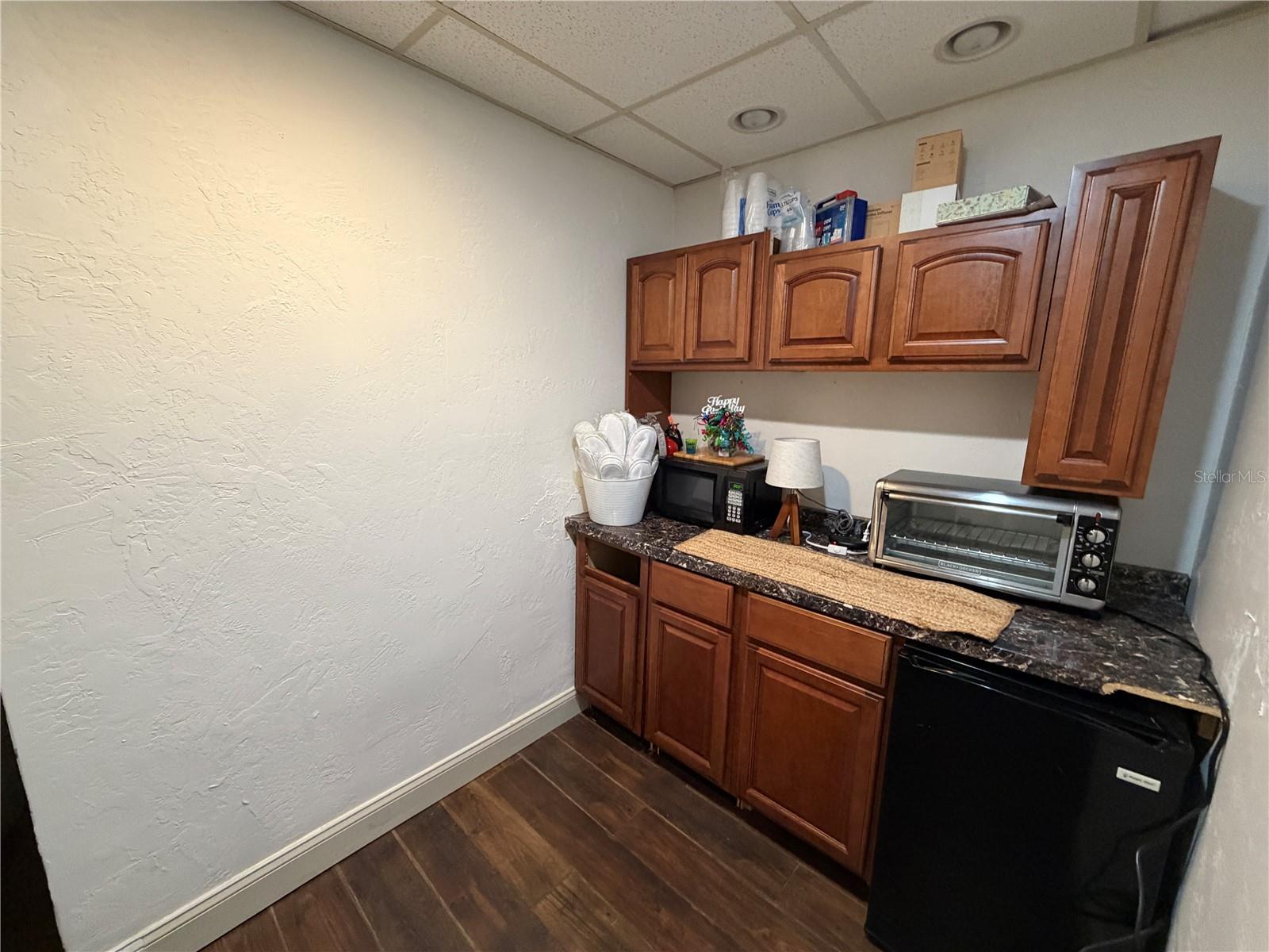 11520 OAKHURST RD — photo 18