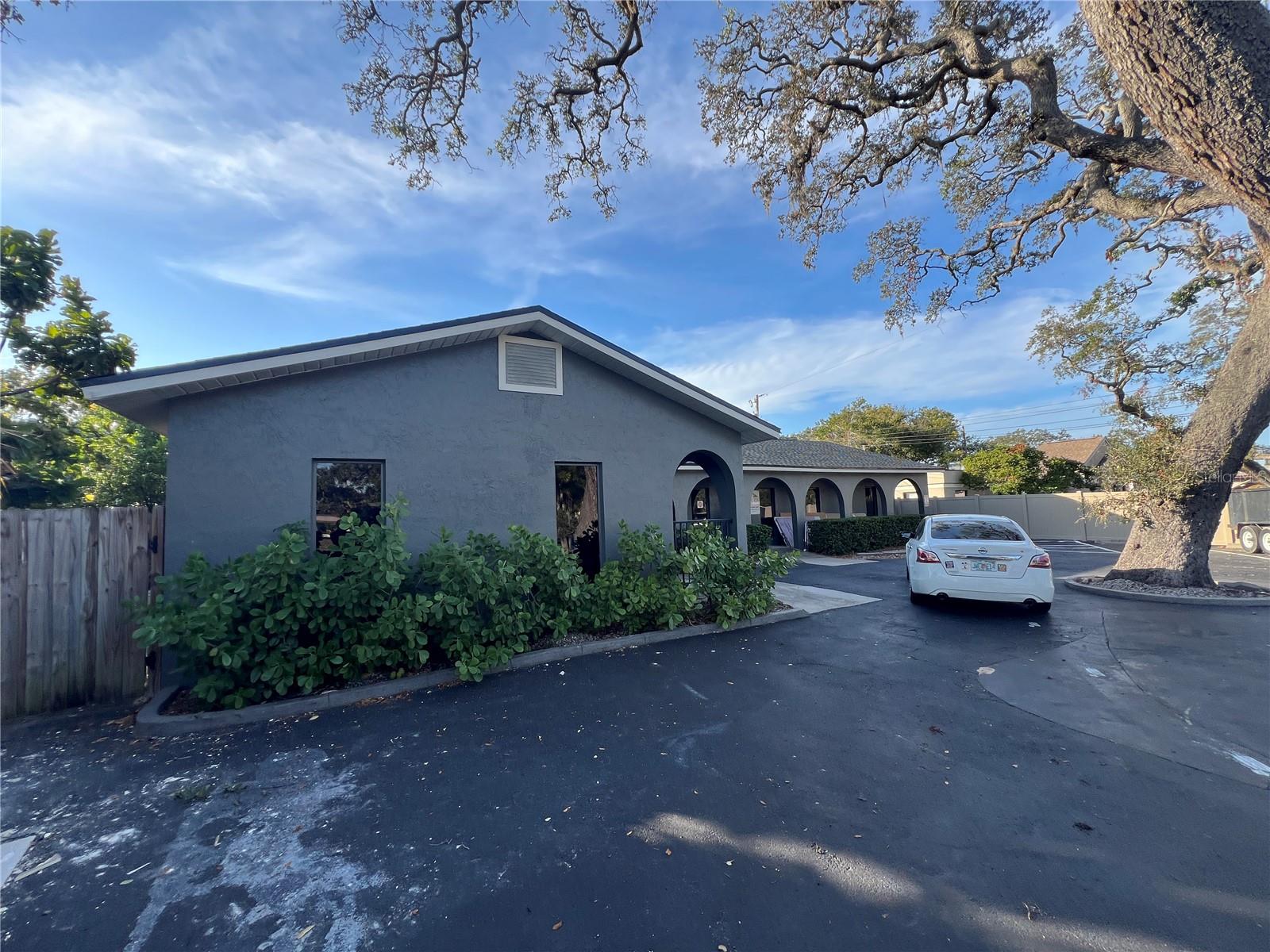 11520 OAKHURST RD — photo 6
