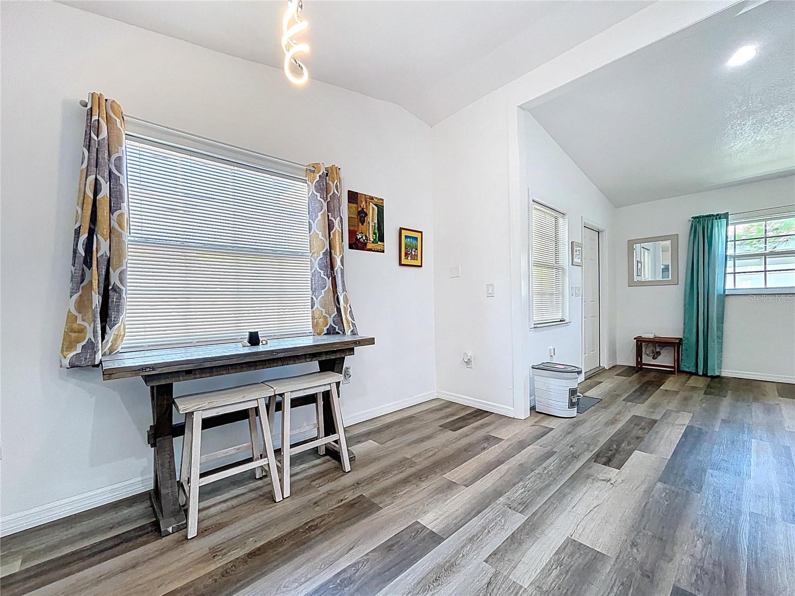 7110 S MASCOTTE ST — photo 21