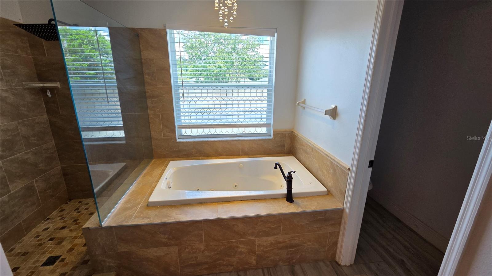 10422 GLEN WILLOW LN — photo 23