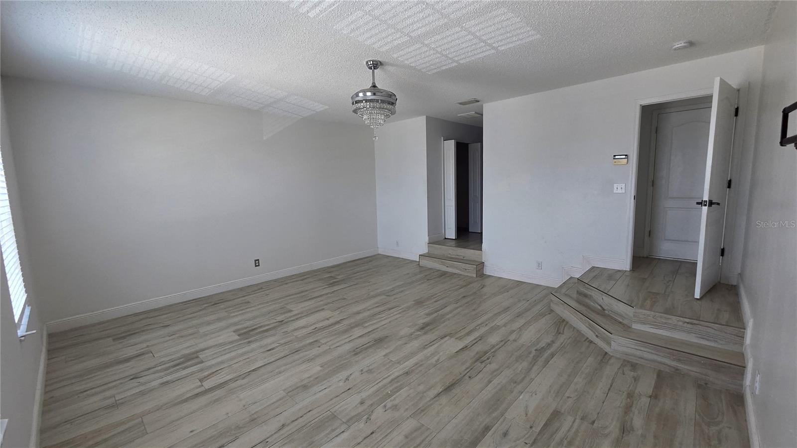 10422 GLEN WILLOW LN — photo 18