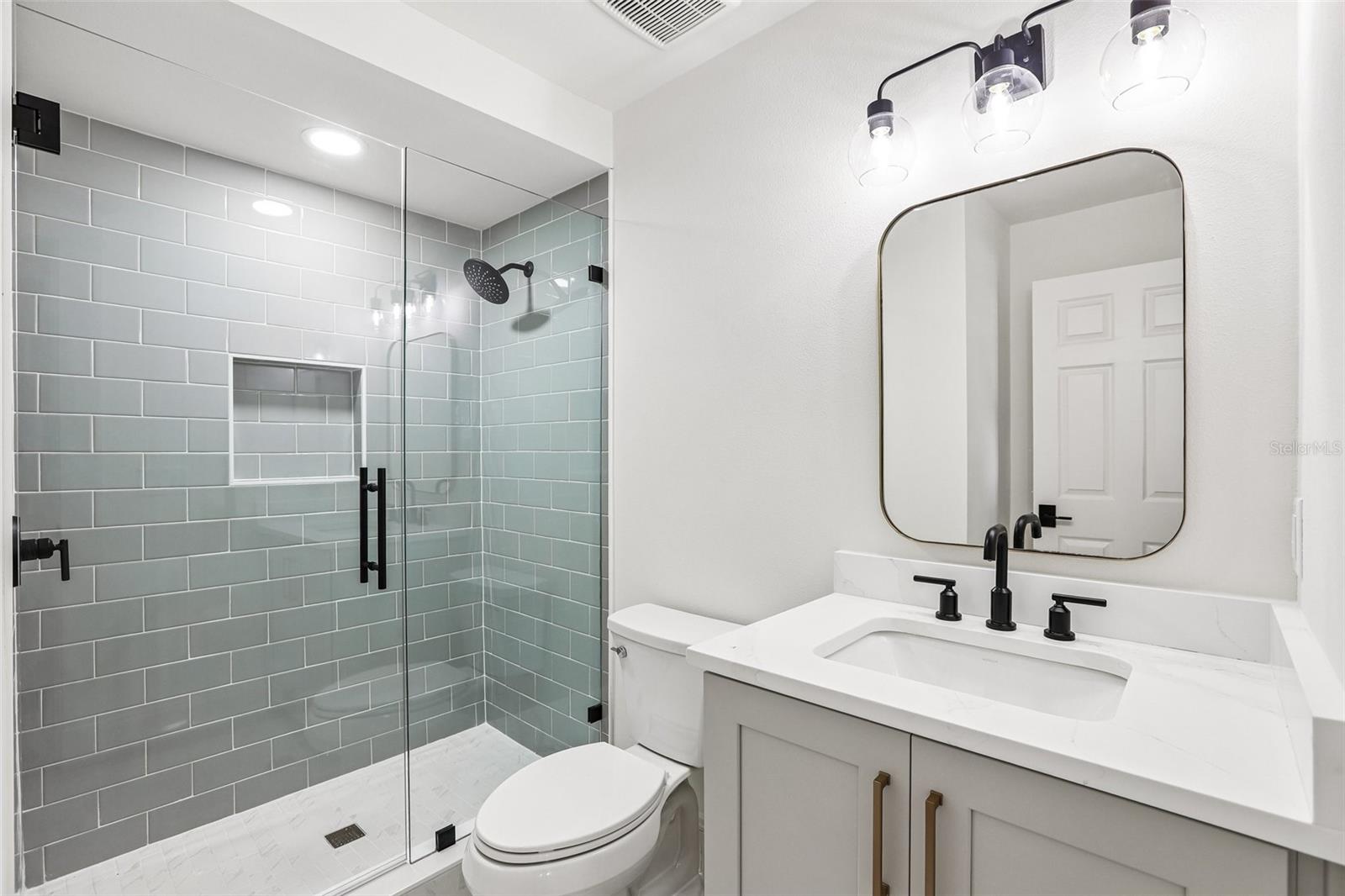 1012 MORFIELD LN — photo 32