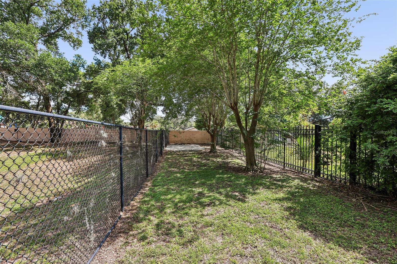 1012 MORFIELD LN — photo 76