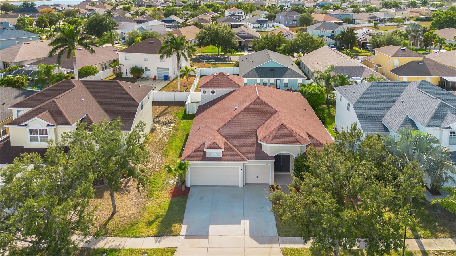 432 YORK DALE DR — photo 43