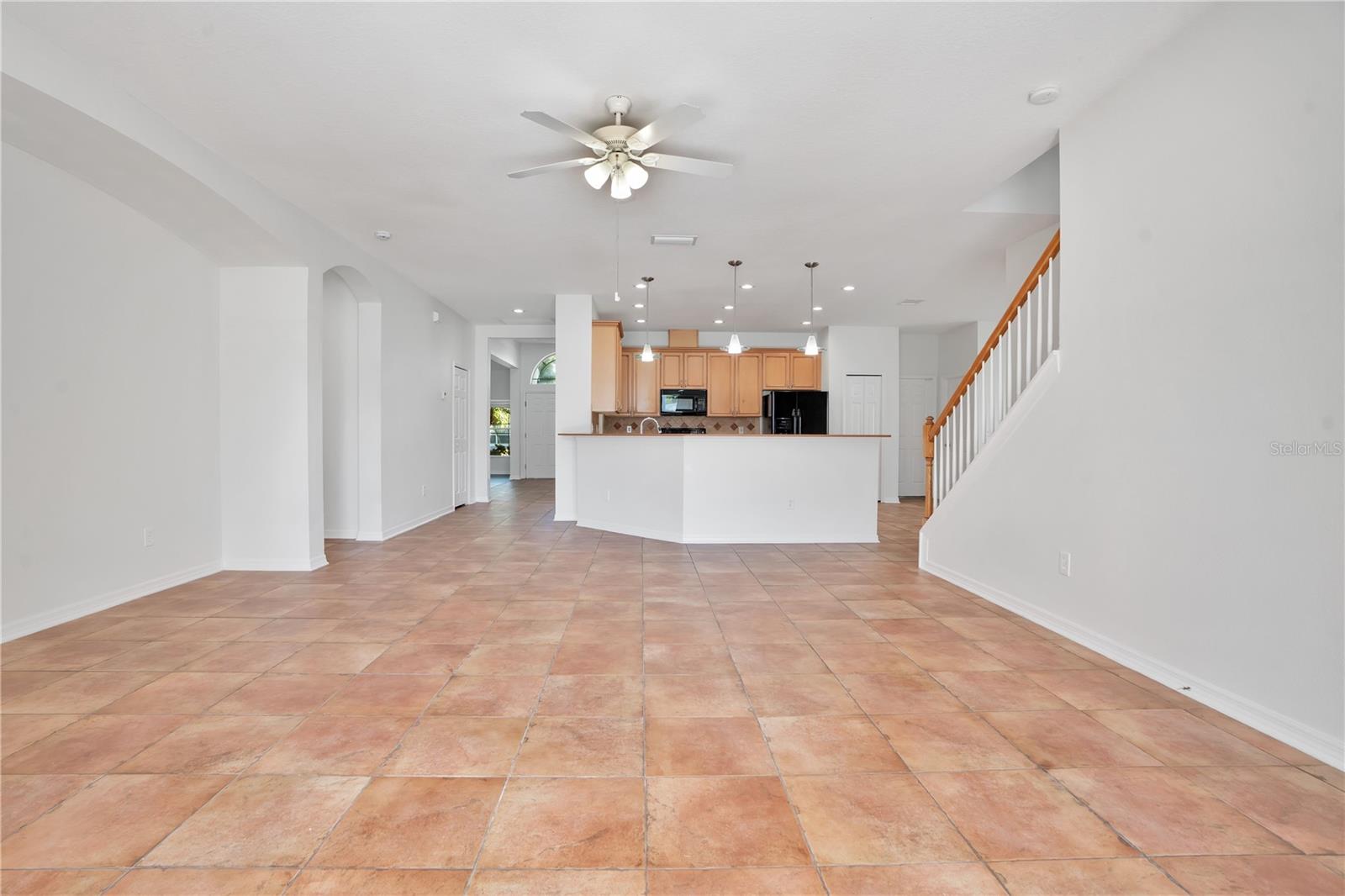 432 YORK DALE DR — photo 13