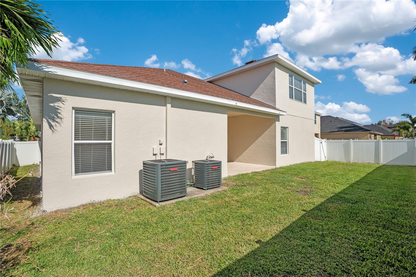 432 YORK DALE DR — photo 42