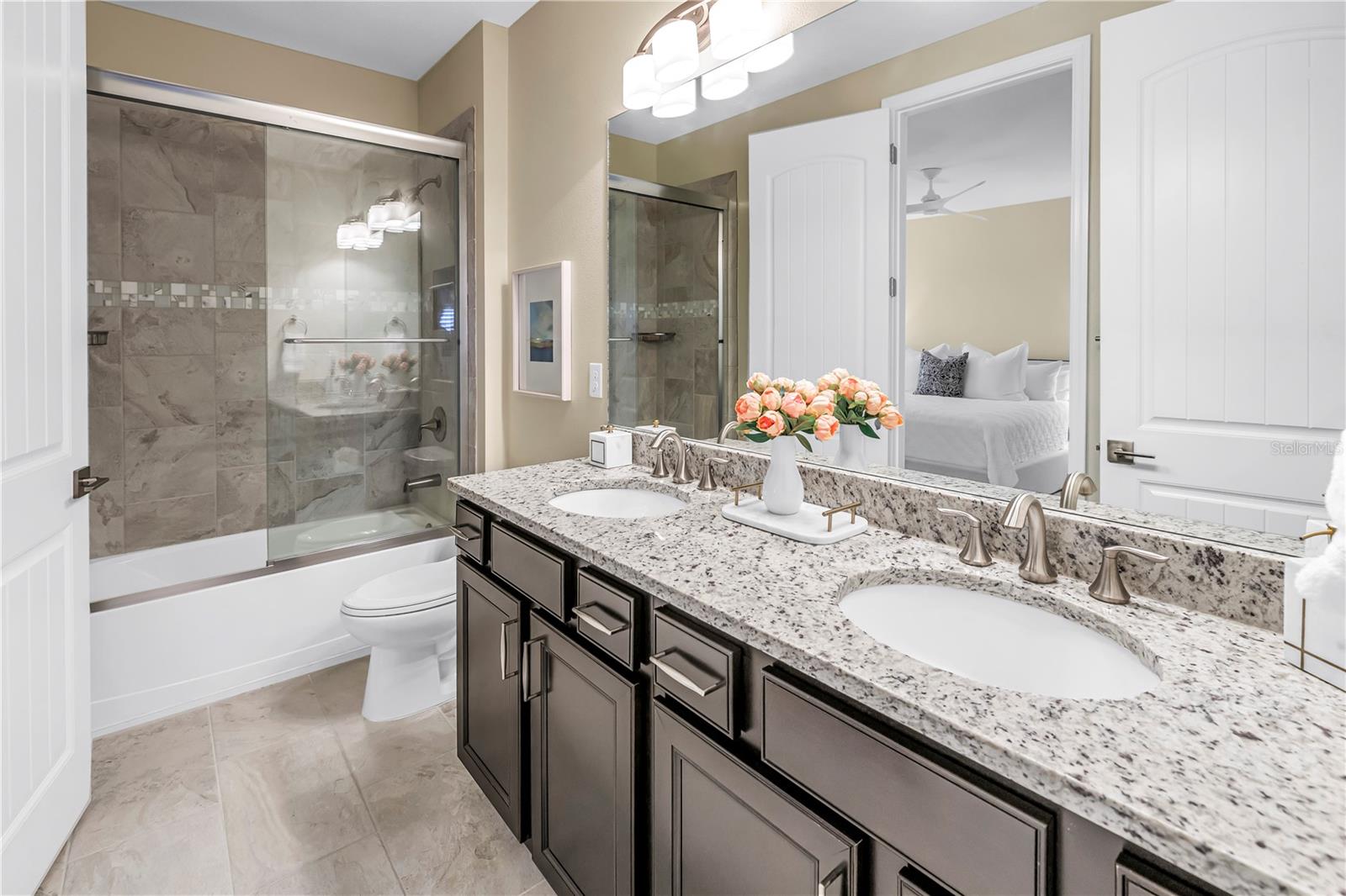 6237 SIGNATURE POINTE LN — photo 51