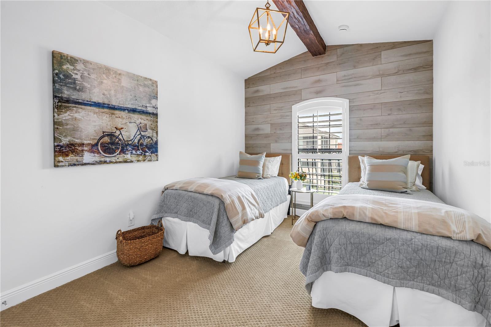6237 SIGNATURE POINTE LN — photo 54
