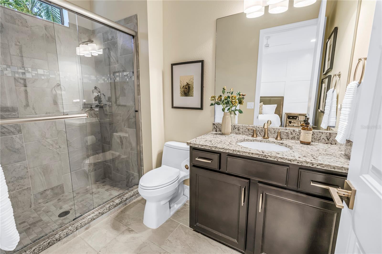 6237 SIGNATURE POINTE LN — photo 31