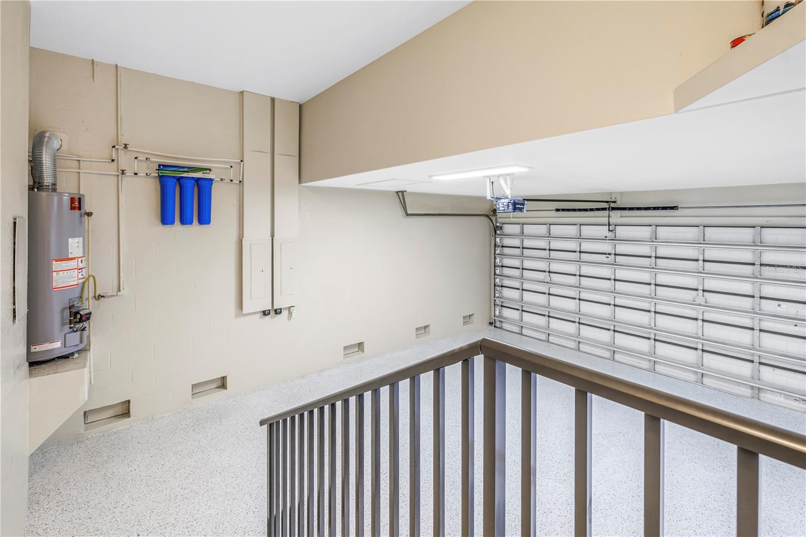 6237 SIGNATURE POINTE LN — photo 34