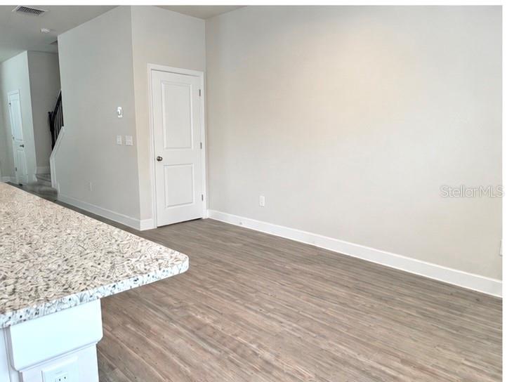 15084 CARAVAN AVE — photo 10