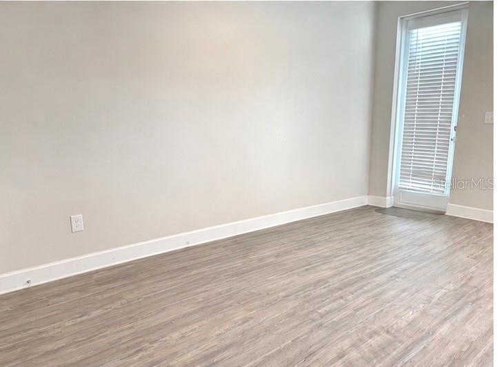 15084 CARAVAN AVE — photo 11