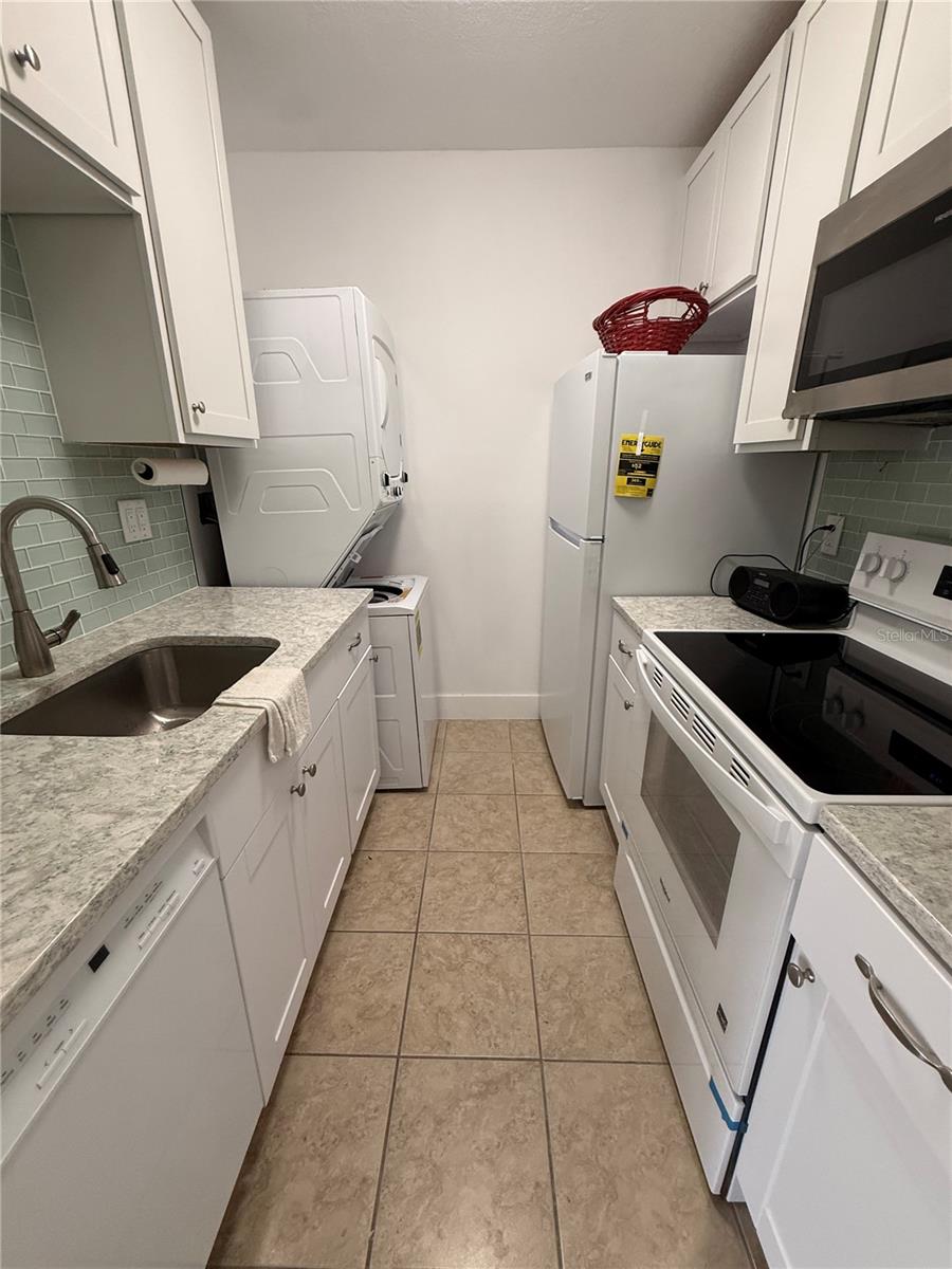 159 MEDALLION BLVD #A — photo 4