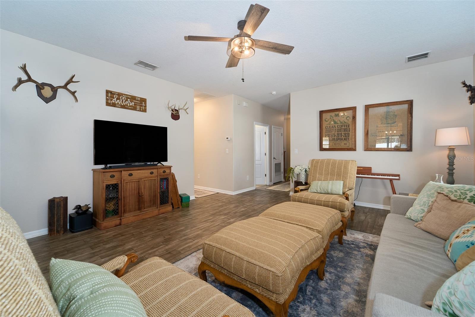 2802 WINGLEWOOD CIR — photo 12