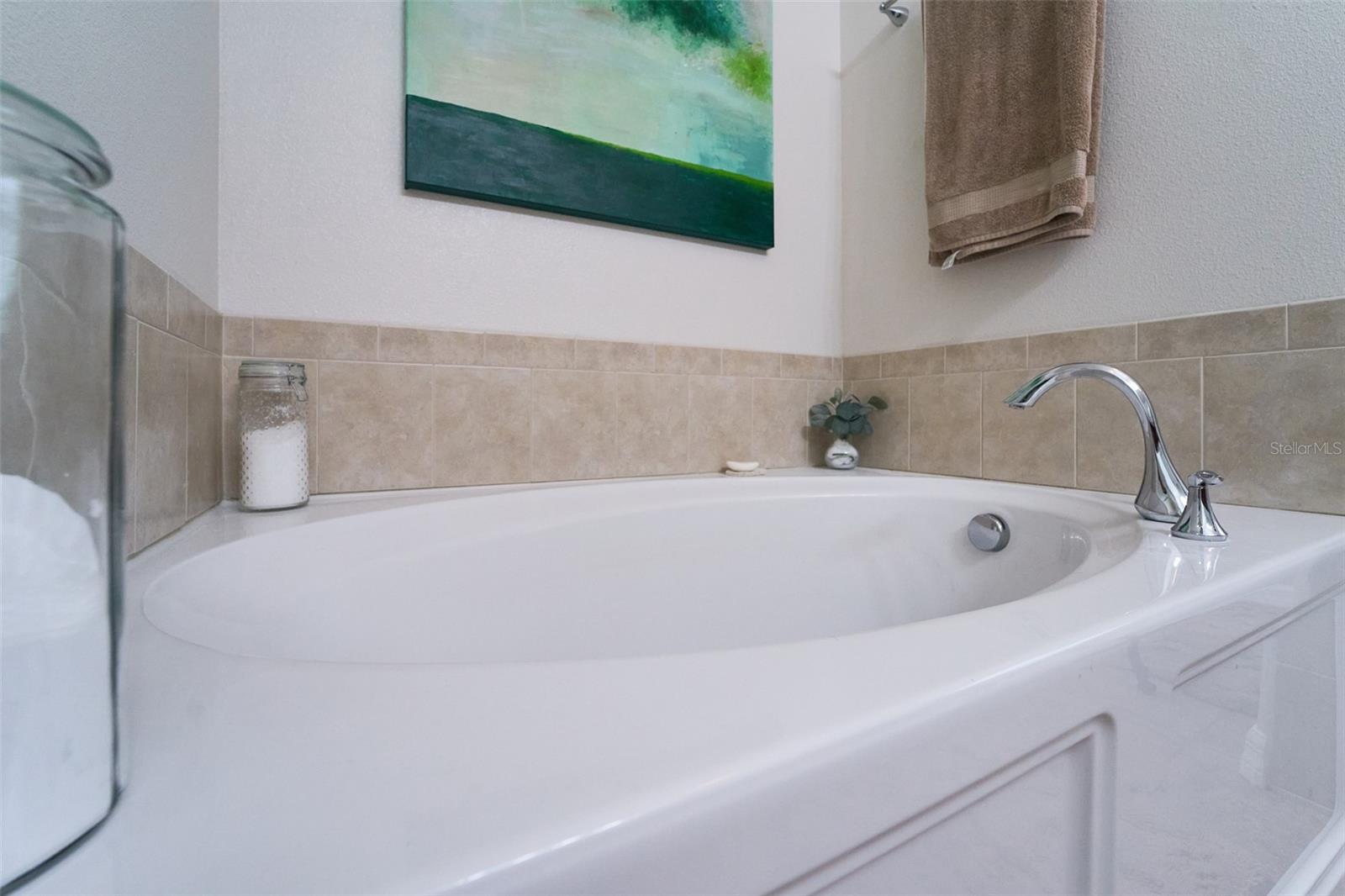 2802 WINGLEWOOD CIR — photo 27