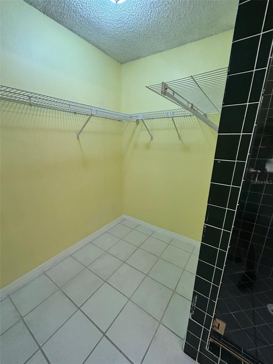 5106 STONEHURST RD — photo 30