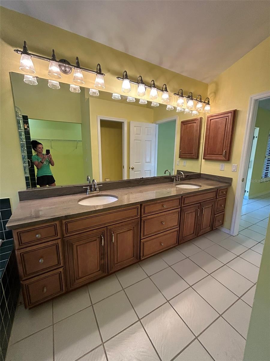 5106 STONEHURST RD — photo 29