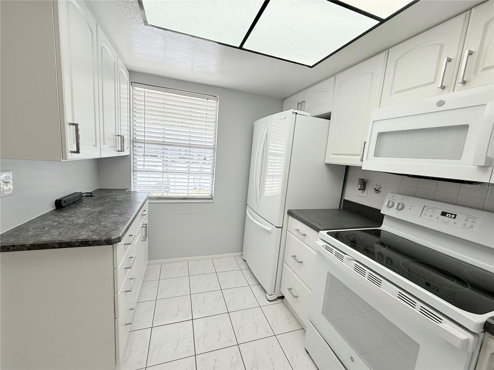 2465 NORTHSIDE DR #604 — photo 5