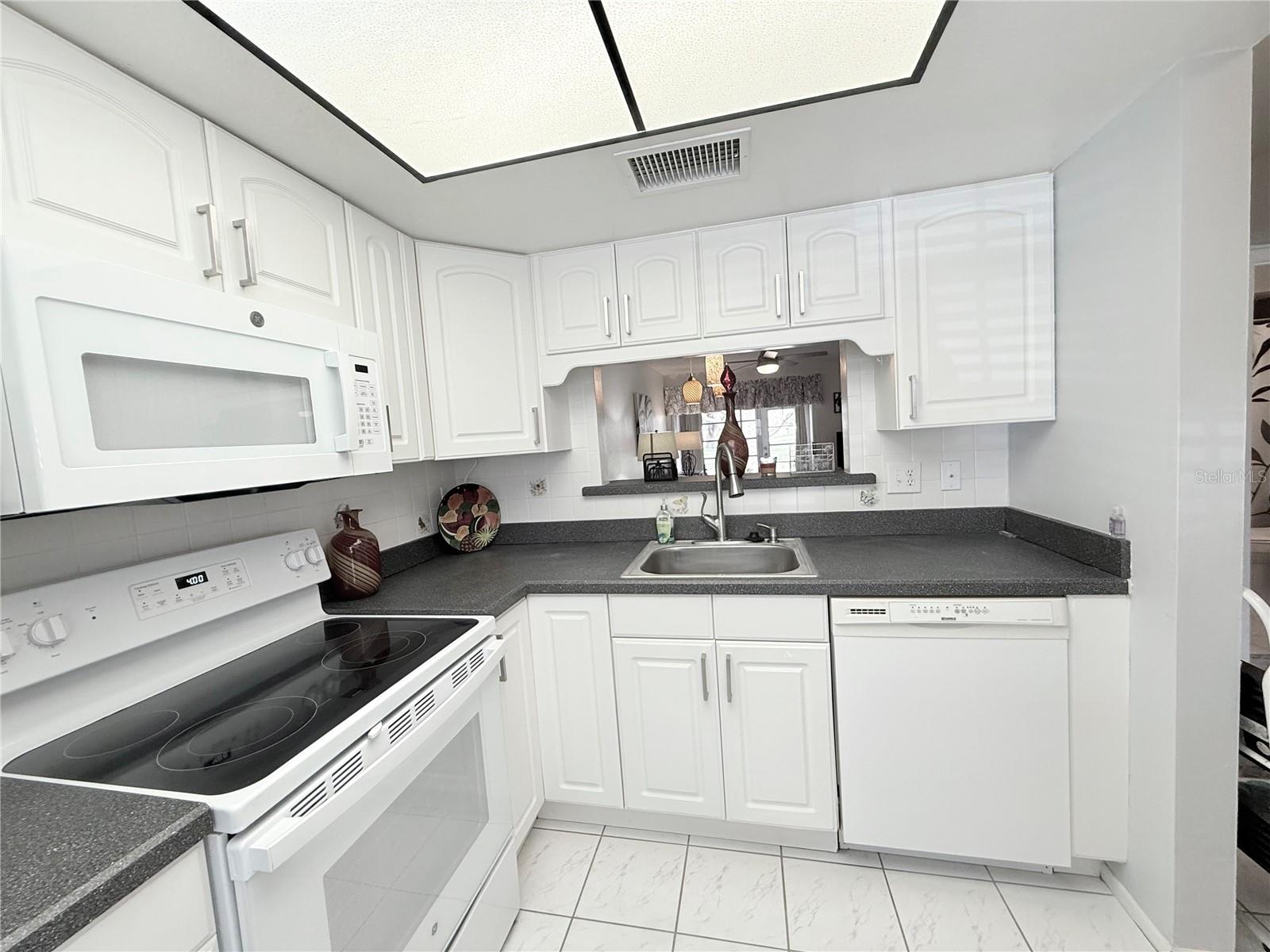 2465 NORTHSIDE DR #604 — photo 4