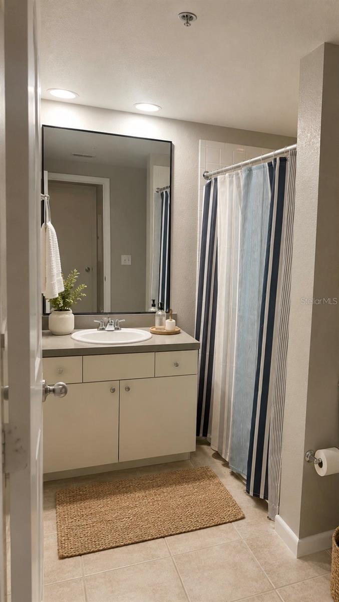 2411 W HORATIO ST #538 — photo 5