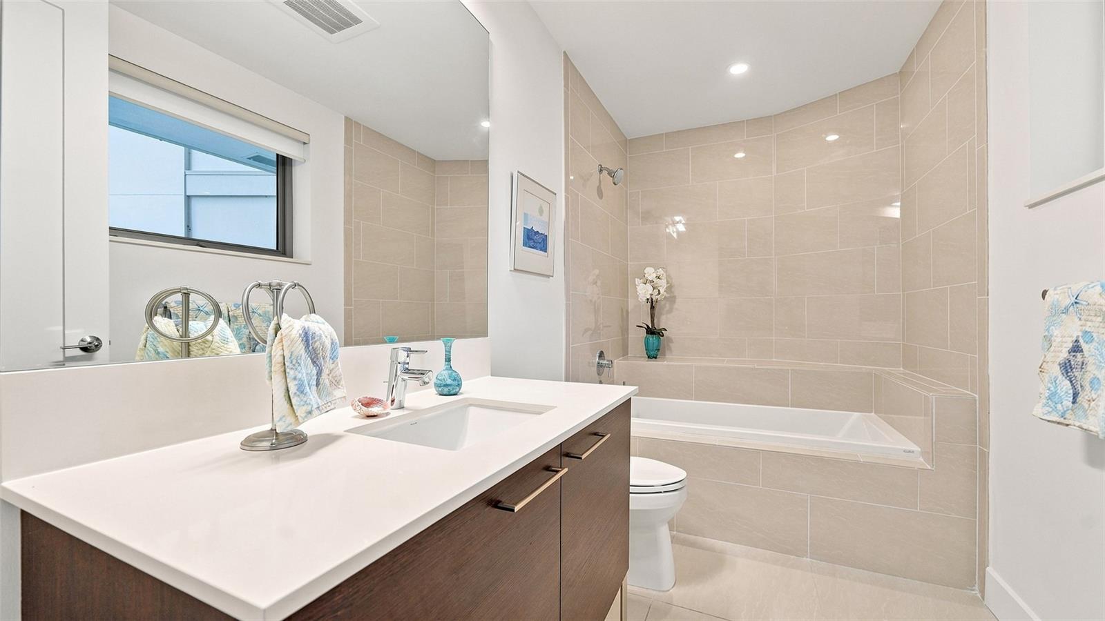 1155 N GULFSTREAM AVE #308 — photo 35