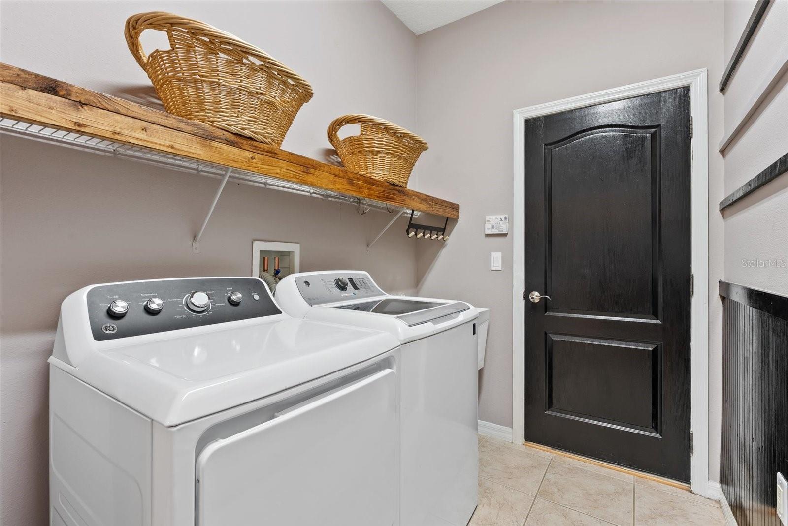 9013 KINGSBURY PL — photo 30