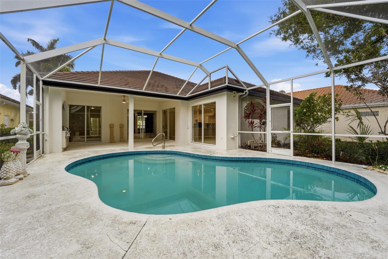 507 CHEVAL DR — photo 20