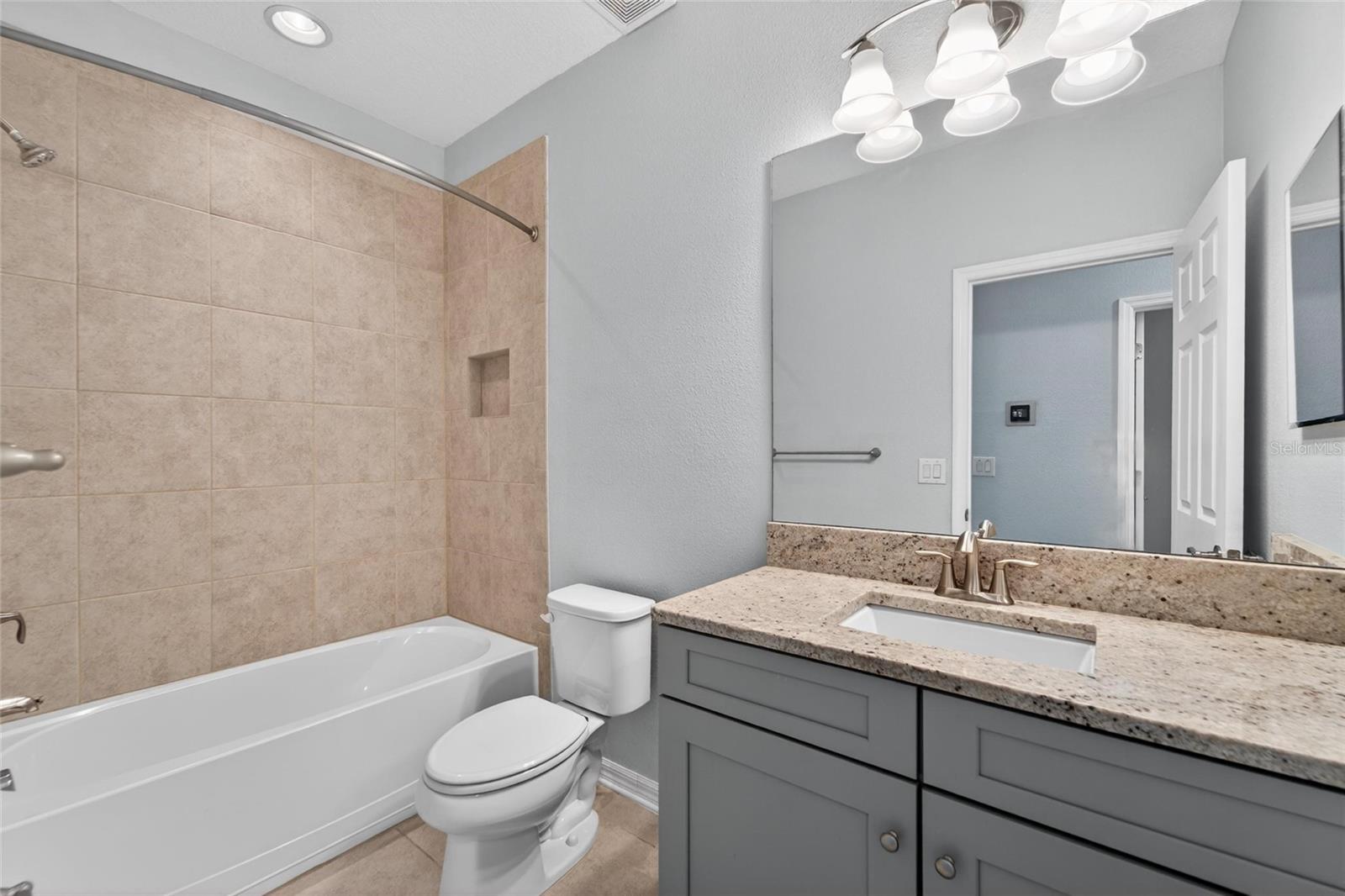 8108 MUDDY PINES PL #8108 — photo 38