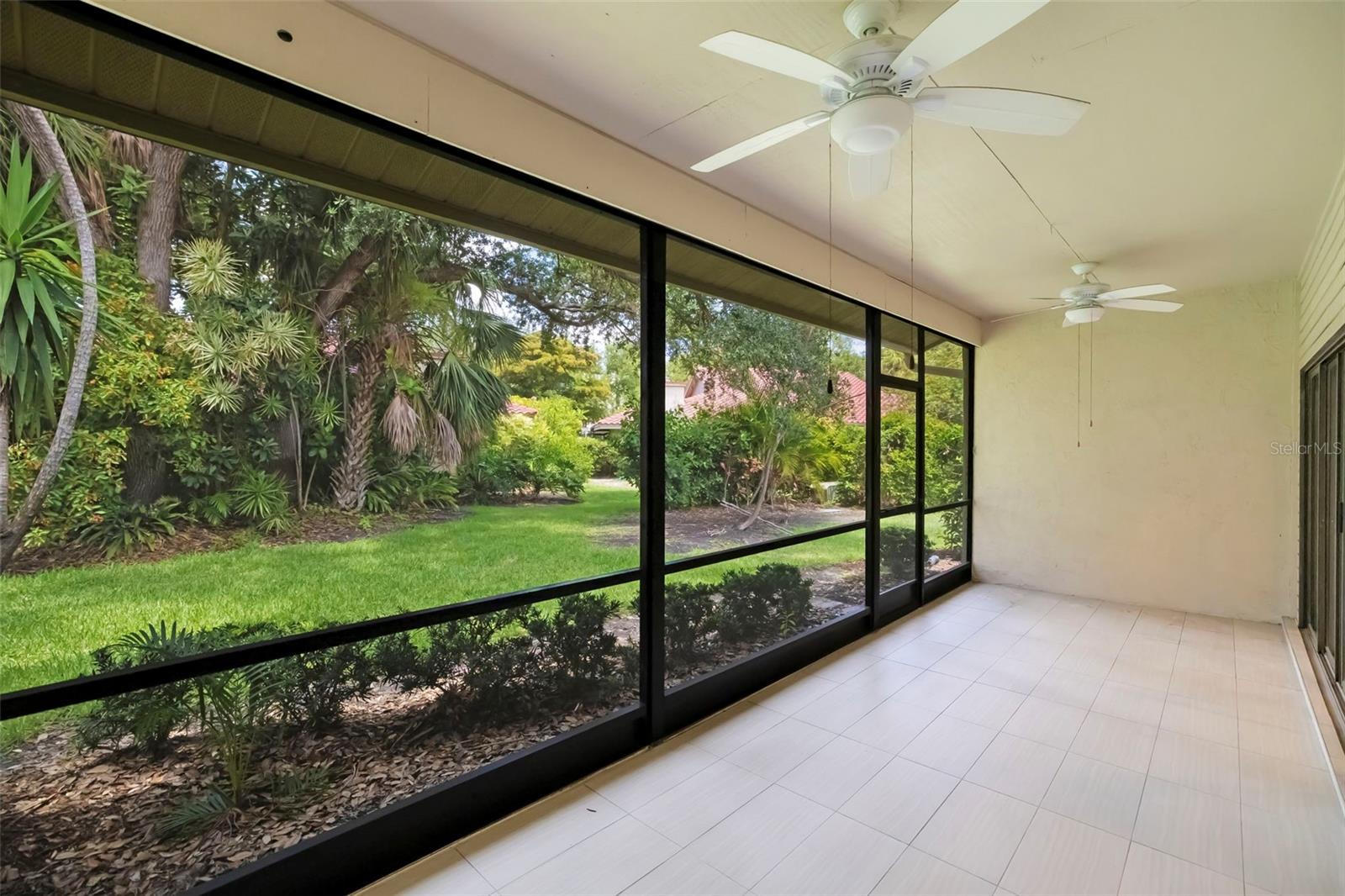 4820 KESTRAL PARK CIR #18 — photo 30