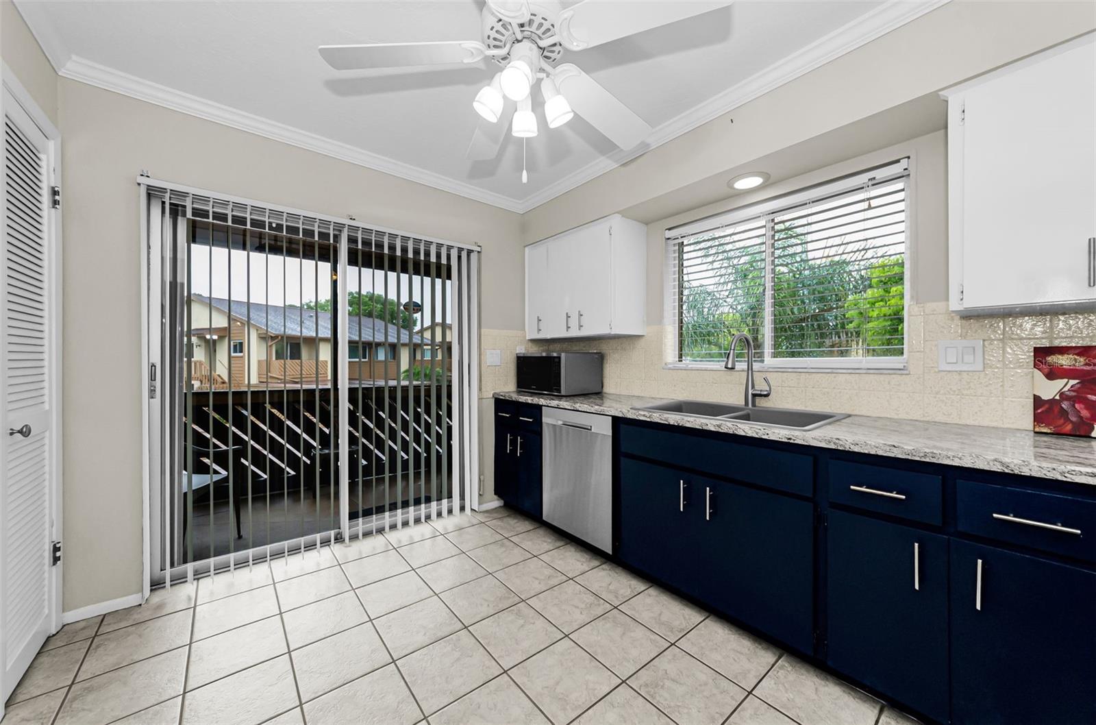 3835 LIGHTHOUSE WAY — photo 10