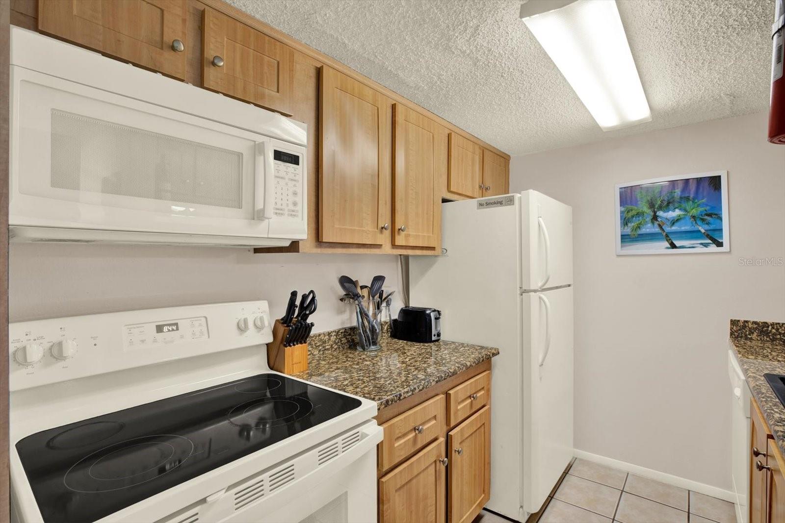 169 MEDALLION BLVD #E — photo 7