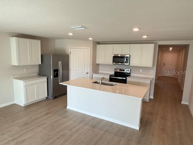 5732 SILVER MOONLIGHT DR — photo 2