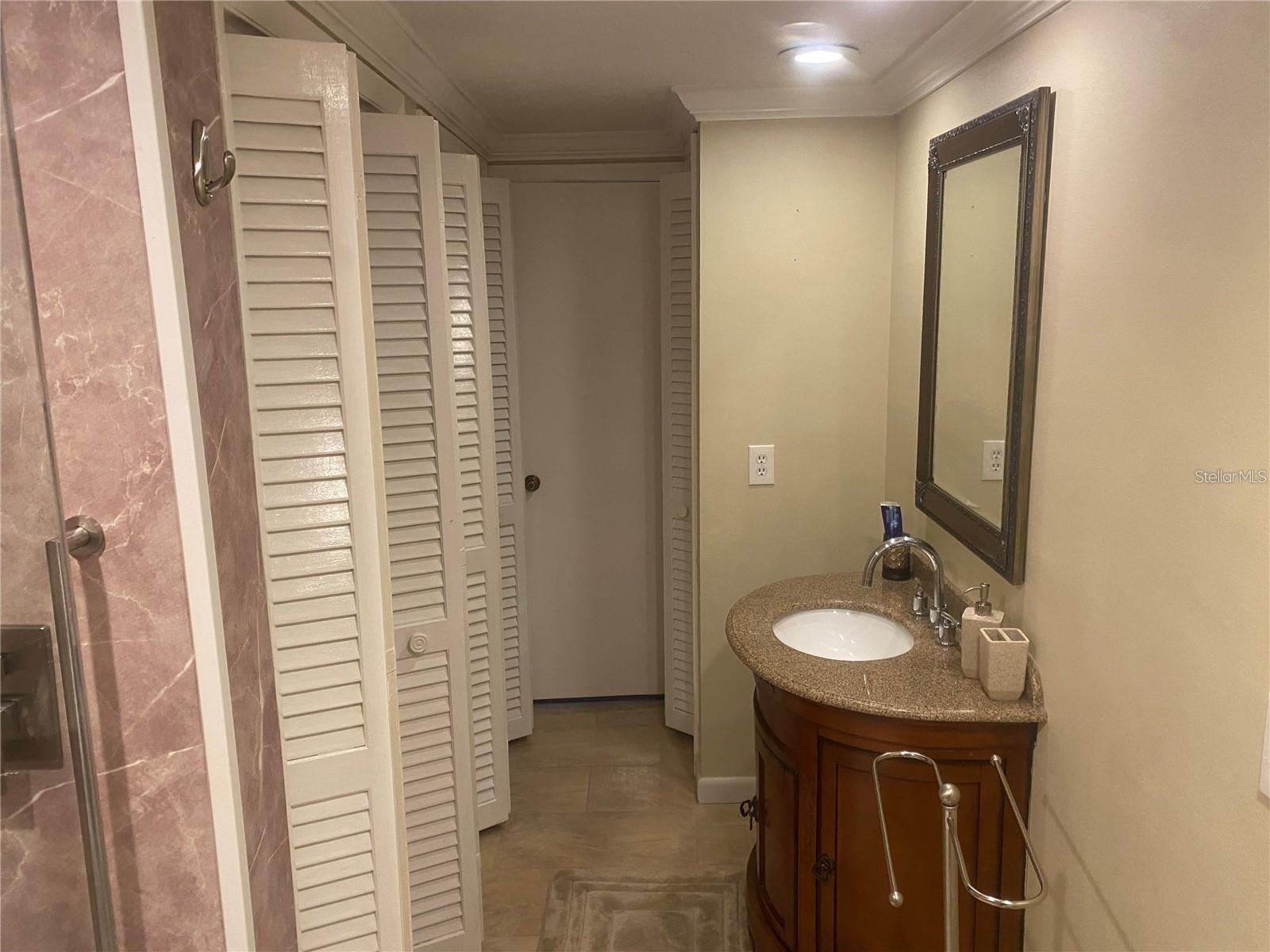 7100 SUNSHINE SKYWAY LN S #906 — photo 15