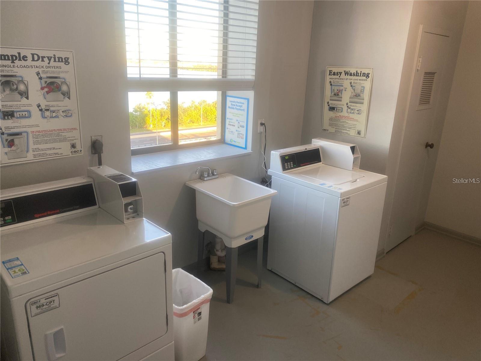 7100 SUNSHINE SKYWAY LN S #906 — photo 32