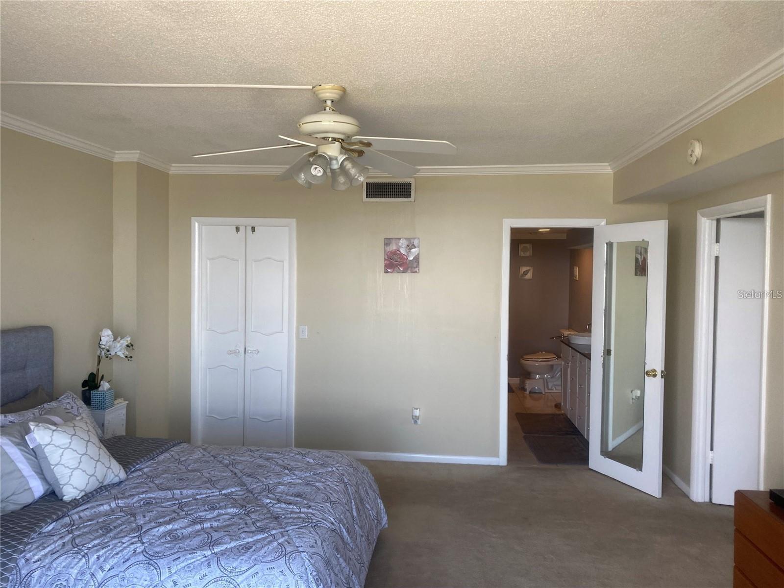 7100 SUNSHINE SKYWAY LN S #906 — photo 17