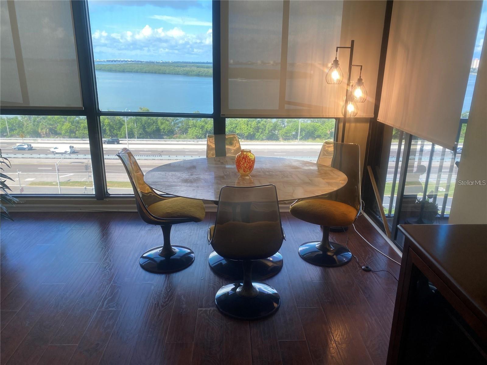 7100 SUNSHINE SKYWAY LN S #906 — photo 8